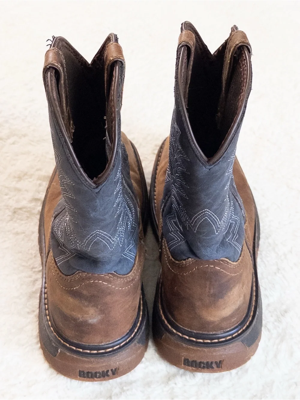Rocky Boys Western Cowboy Boots Brown Leather Size 4 Durable Square Toe